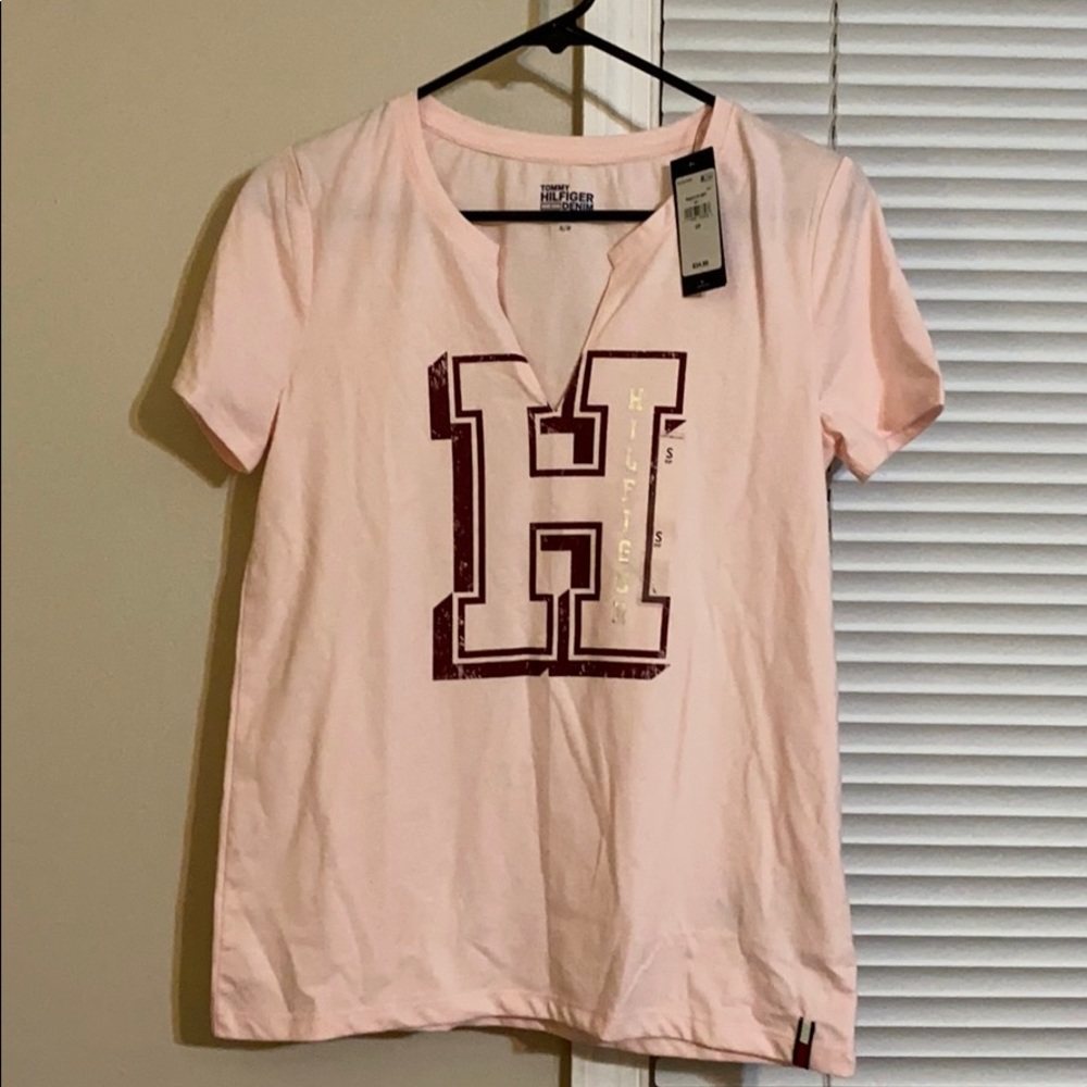 NWT Tommy Hilfiger tee